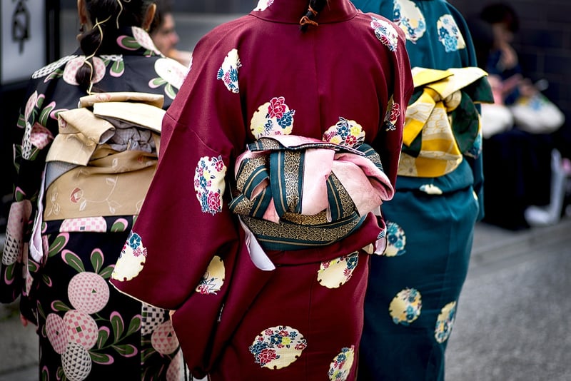 Traditional Customs in Cuisine